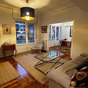 fantastico-apartamento-en-el-centro-de-bilbao.sansebastianhotels.net/